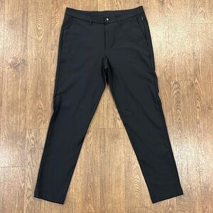 Lululemon Men's Skinny Fit Pants